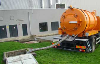 Dedetizadora e Desentupidora Mosca Branca - Foto 1